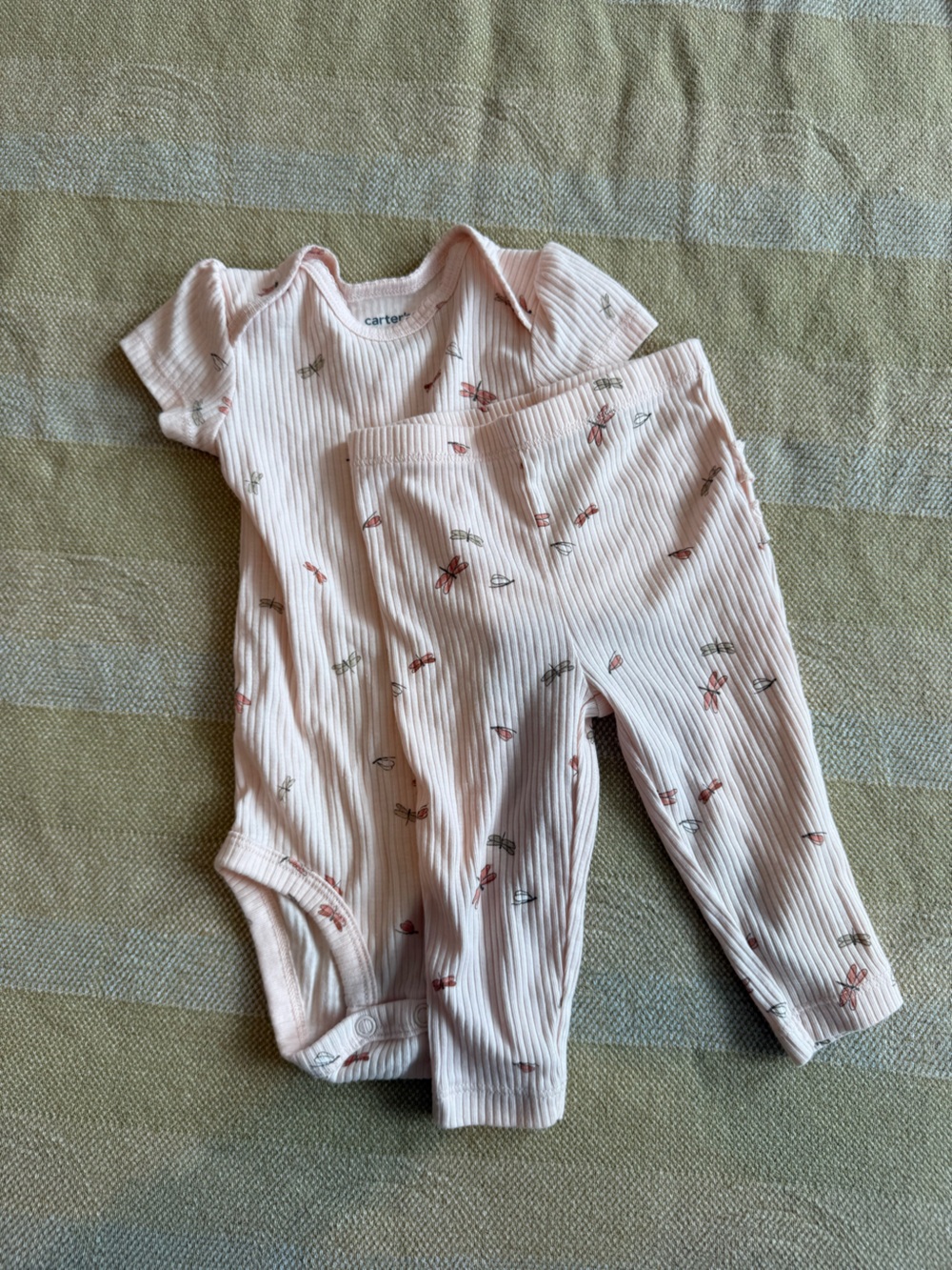 Carter's Pink Ribbed Dragonfly One-Piece with Ruffle Pants 6m Set - Picture 2 of 3